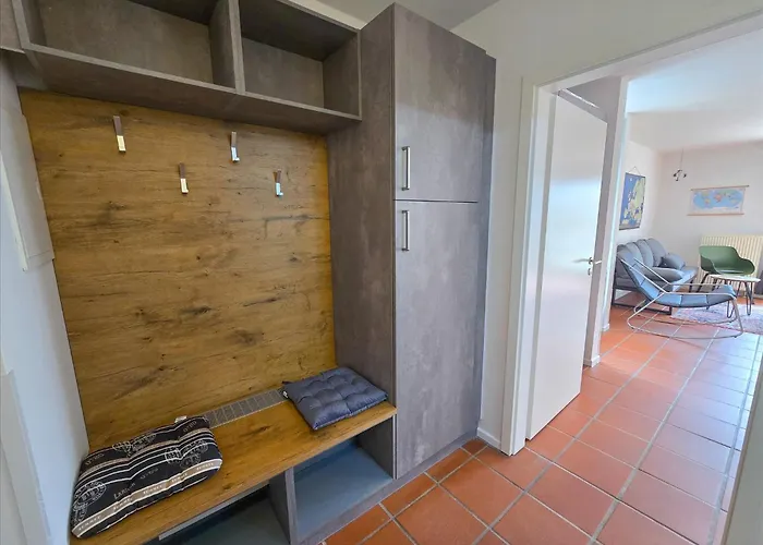 Rugana - Komfortplus Mit 2 Schlafzimmern Und Terrasse A06 德兰斯克